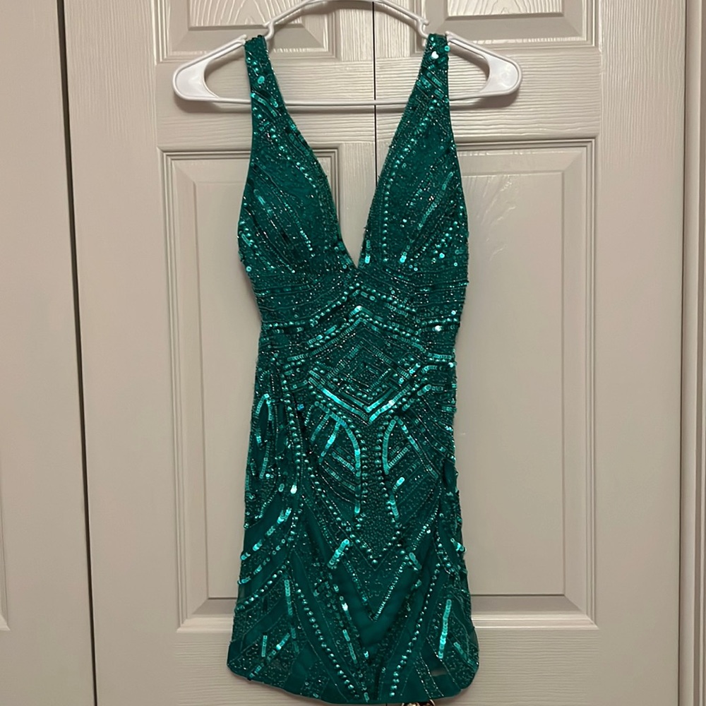 SCALA: Emerald Green Homecoming Dress 💚❇️
